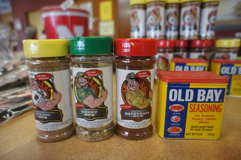 lot 85 image: Lot of 29 Containers of Assorted Seasonings  Rubs Great For Grilling