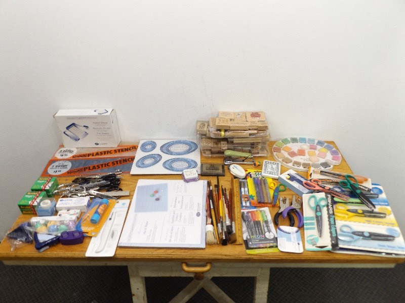 lot 36 image: Large Lot of Crafting Items