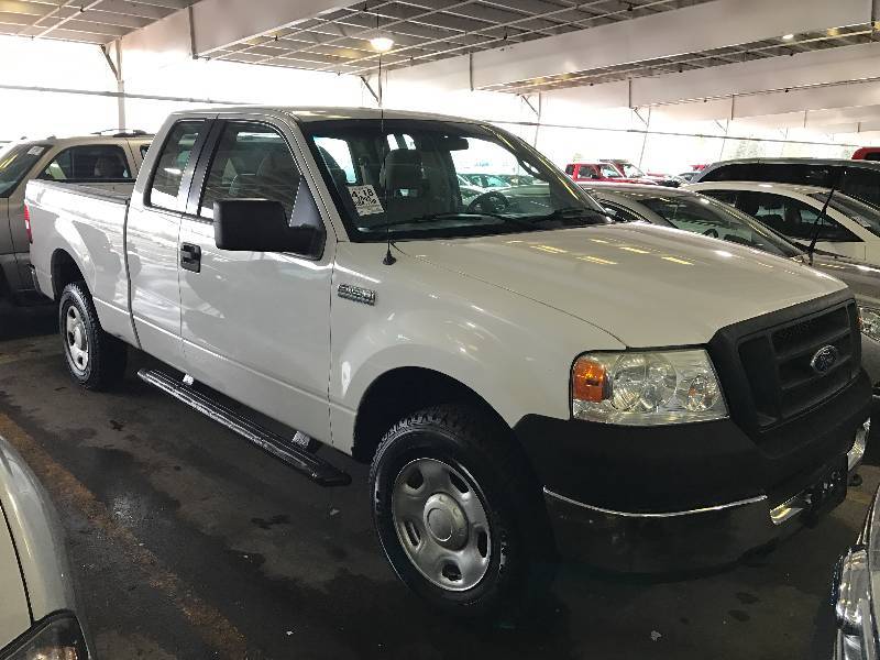 2005 Ford F-150 XL 4x4