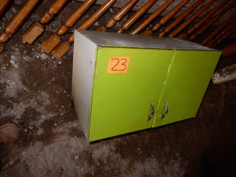 lot 23 image: Youngstown metal Cabinet