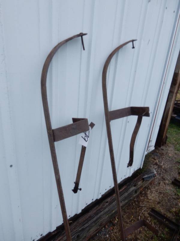 lot 79 image: Sleigh Runners, 65 in