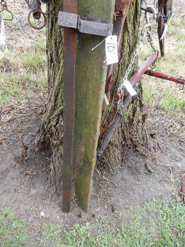 lot 101 image: Barn Door Track