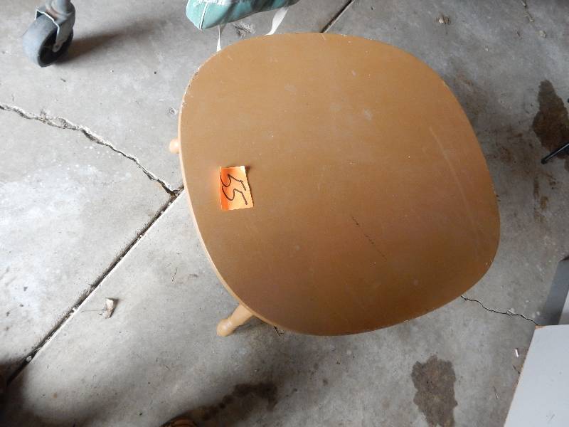 lot 55 image: Moosehead, Solid wood  Coffee Table.