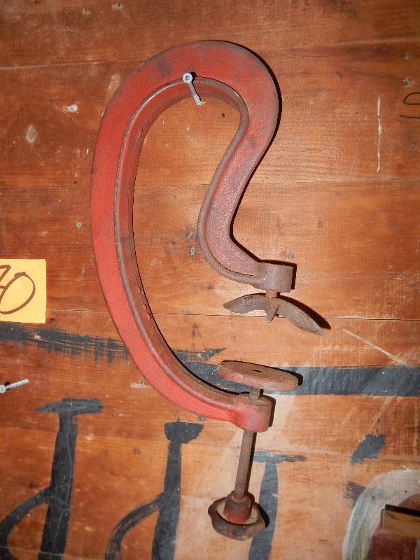 lot 70 image: 2 vintage clamps (more description coming)