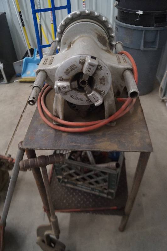 Pipe Threader