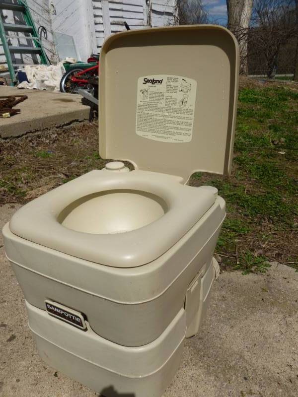 Portable Toilet