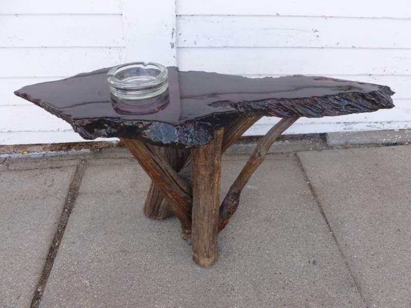 Walnut Slabwood End Table