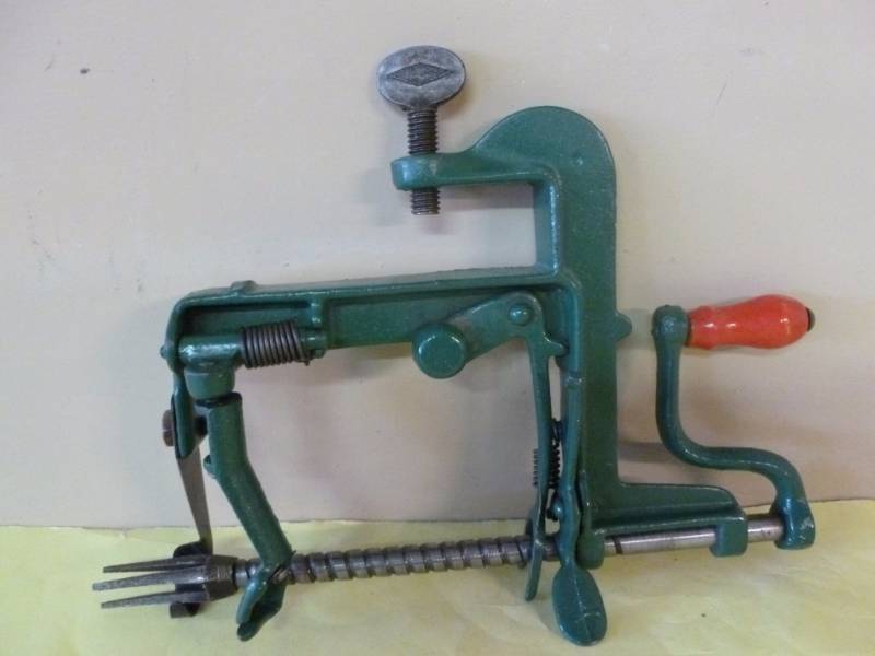 Apple Peeler