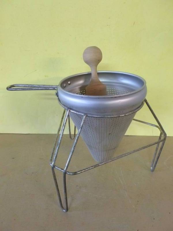 Vintage Kitchen
