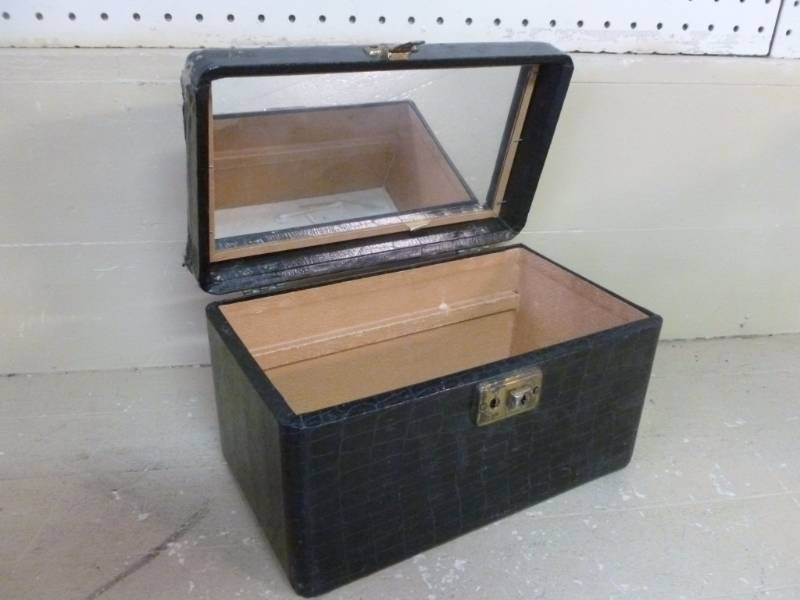 Vintage Travel Case