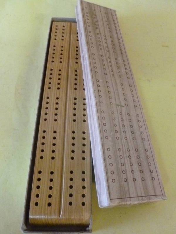 Vintage Cribbage Board