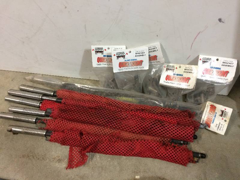 Quick Mount Flags and Brackets