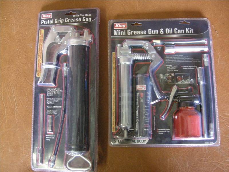lot 80 image: King Grease Gun Kits