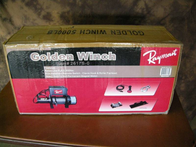 lot 7 image: RayMart 5000lb Power Winch