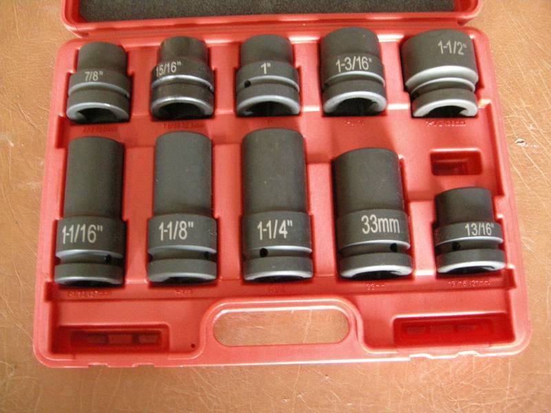 lot 128 image: King 1 drive Impact Socket Set