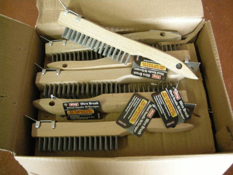 lot 168 image: King Wire Brush Group