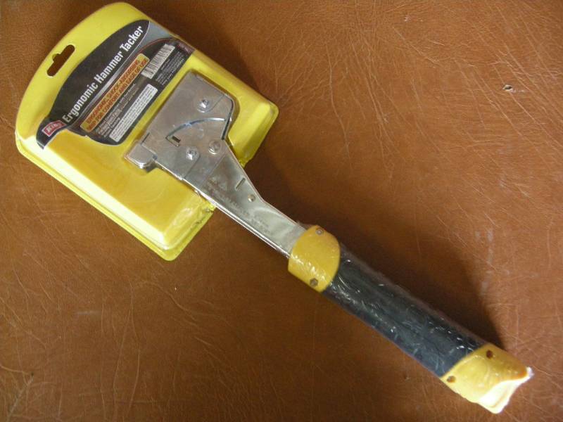 lot 172 image: King Hammer Tacker