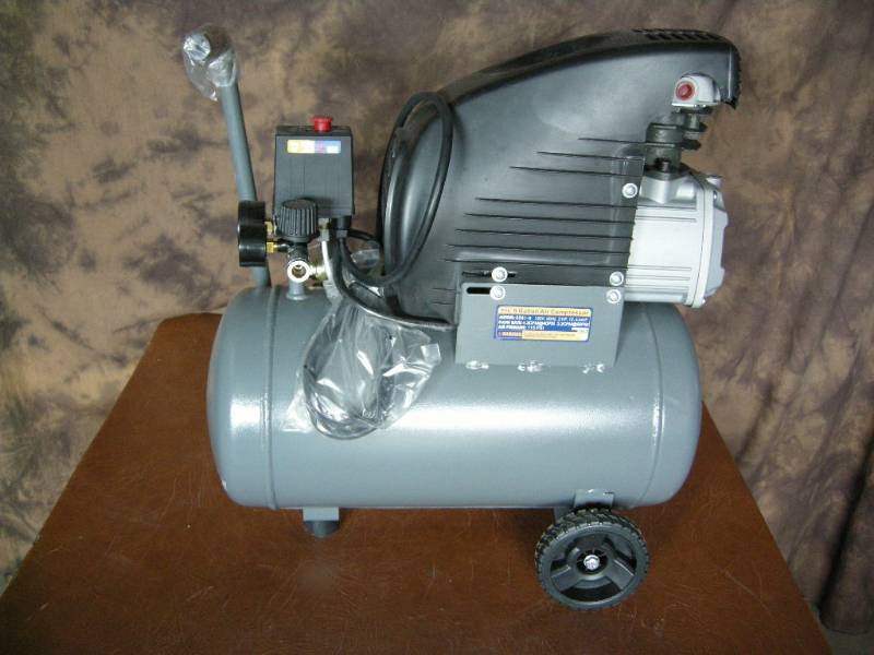 lot 178 image: King 6 Gallon Air Compressor