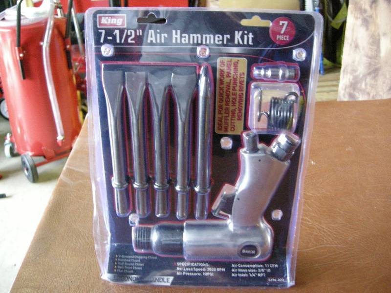 lot 60 image: King 7-12 Air Hammer Kit