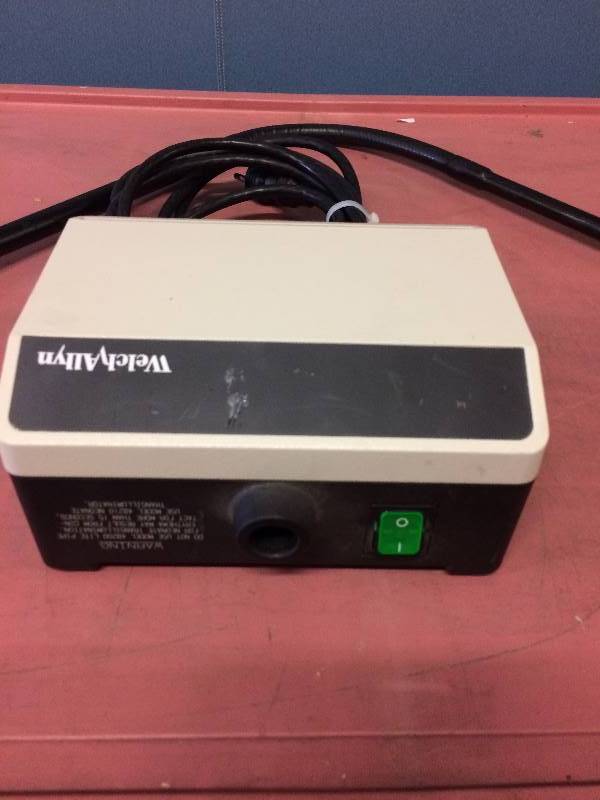 lot 16 image: WOW RETAIL USED $600 Wall Mount WELCH ALLYN PORTABLE EXAM PROCEDURE OBGYN LIGHT 48830 & FOCUSABLE ADJUSTIBLE FIBEROPTIC LAMP LITE PIPE - EXCELLENT CONDITION