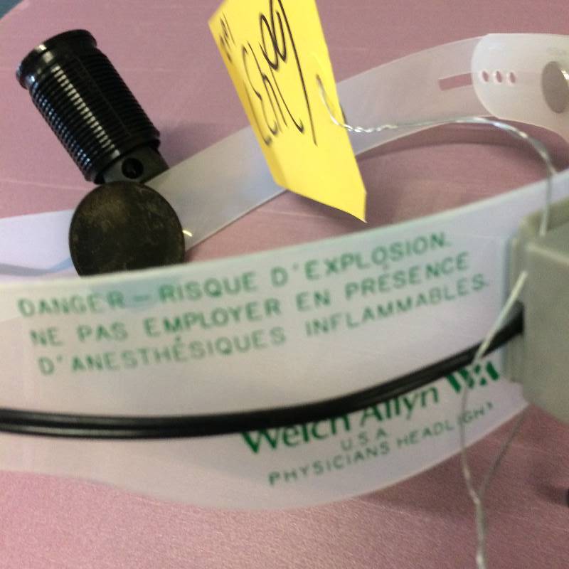 lot 19 image: Welch Allyn 46003 Medical Surgical Dental Head Light Lamp w 79103 Power Supply Transformer - Many Uses For this Awesome Head Spotlight Nice Condition