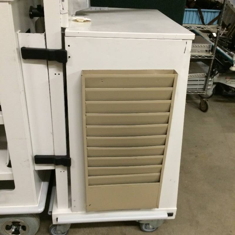 lot 77 image: Youll Love This Motorized Cart.  Needs New Battery But the System Turns OnInnerSpace Motorized Endoscopy.  Repurpose Easily  Plugs in to Recharge.  Such a Cool Piece.