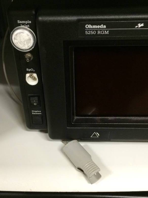 lot 91 image: Retails Used for $500 Datex Ohmeda 5250 Rgm Anesthesia Monitor  Awesome