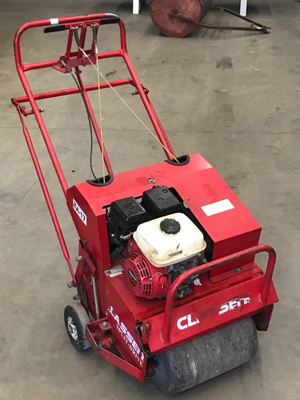 lot 5 image: Classen Commercial Lawn Aerator