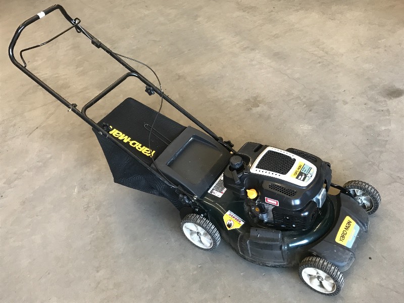 lot 24 image: Yard-Man 21 Lawn Mower