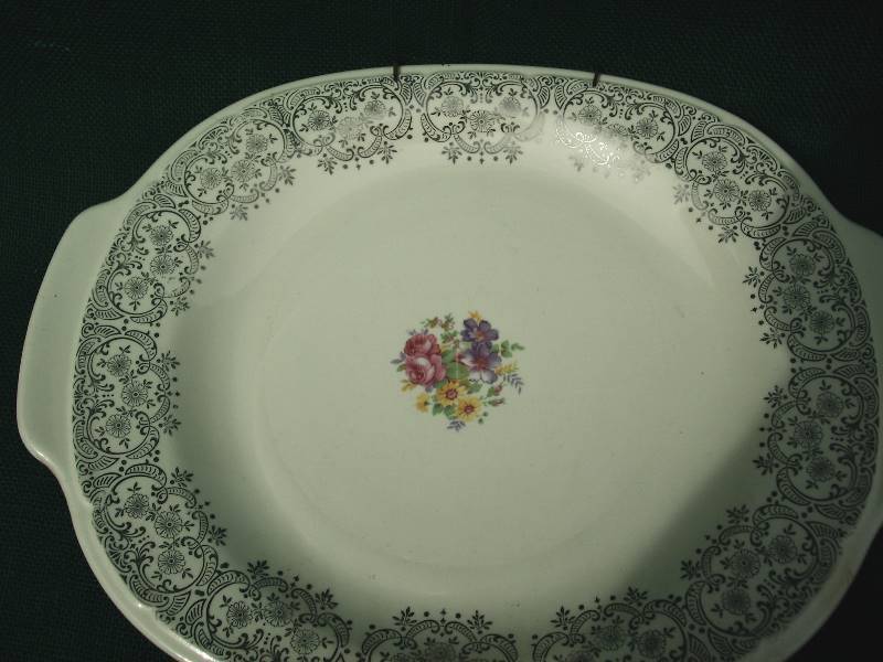 lot 14 image: French Saxon China