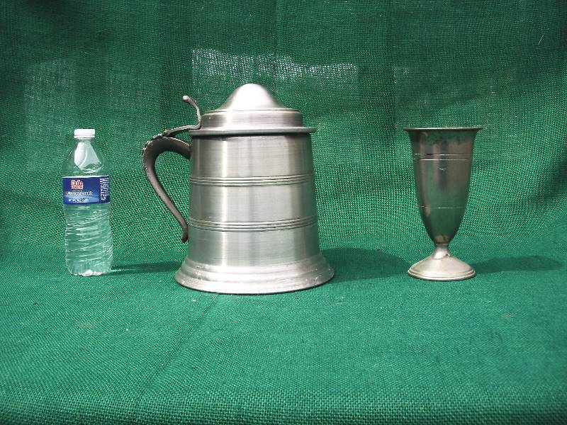 lot 29 image: Big Ice Stien and Chalice