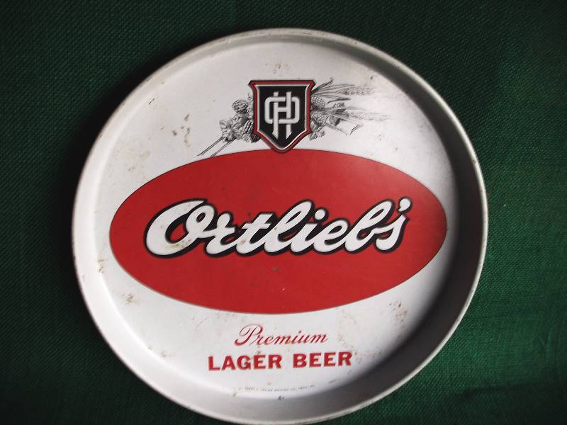 lot 96 image: Vintage Ortliebs Beer Tray