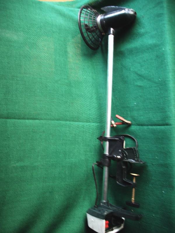 lot 106 image: Vintage GameFisher Electric Trolling Motor