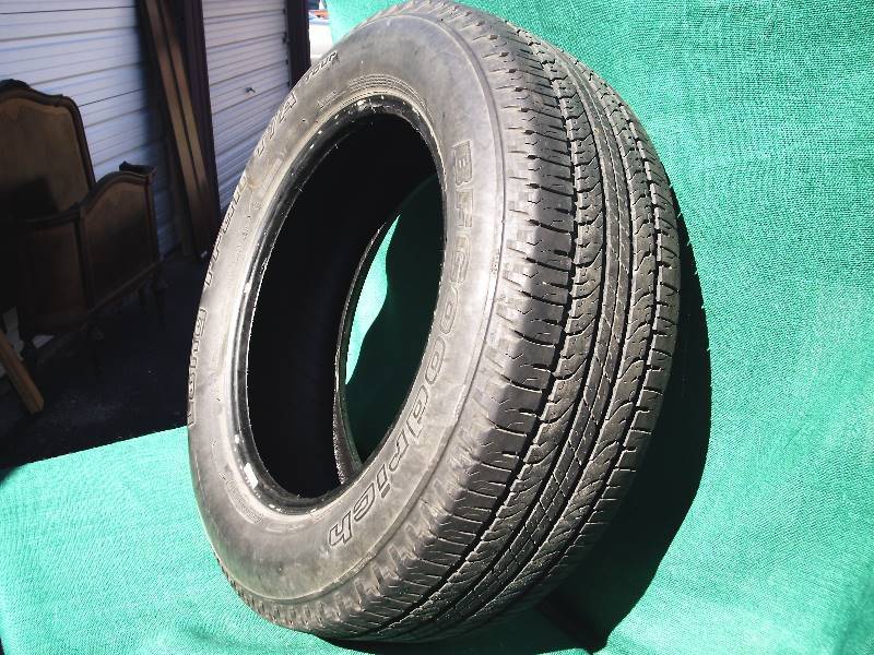 lot 137 image: 3 Tires BF Goodrich  P23565R18