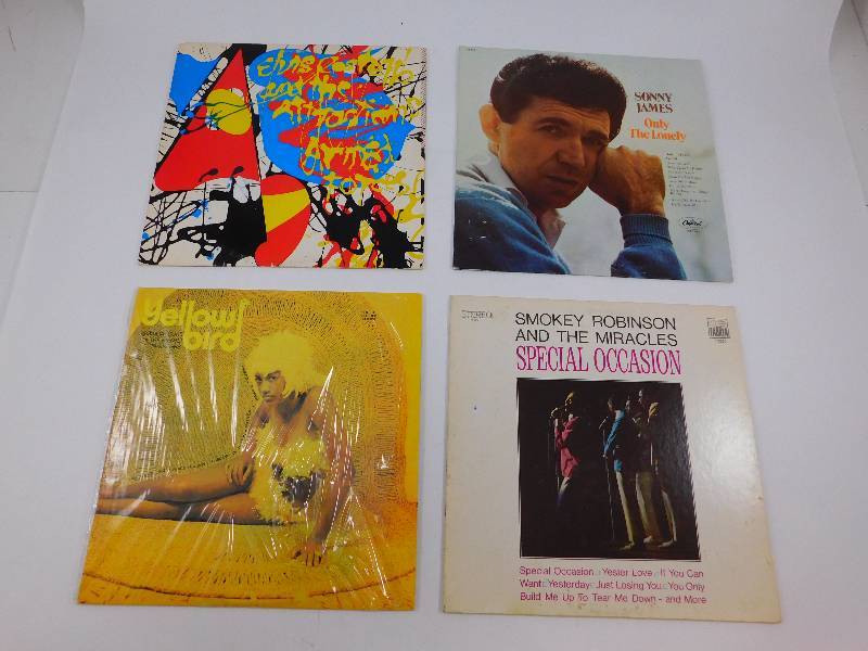 lot 11 image: Lot of 4 Albums