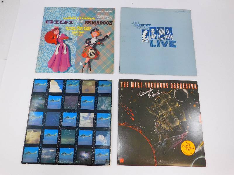 lot 21 image: Lot of 4 Albums