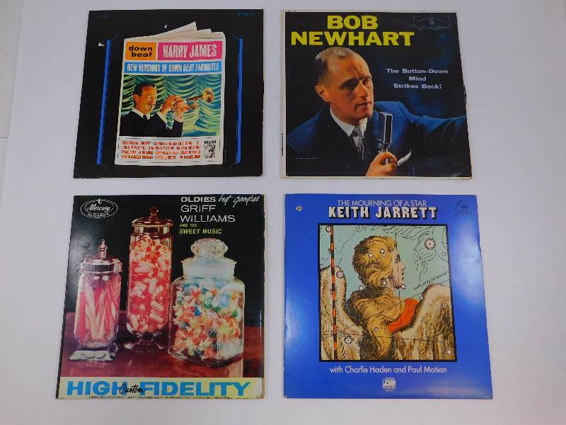 lot 31 image: Lot of 4 Albums