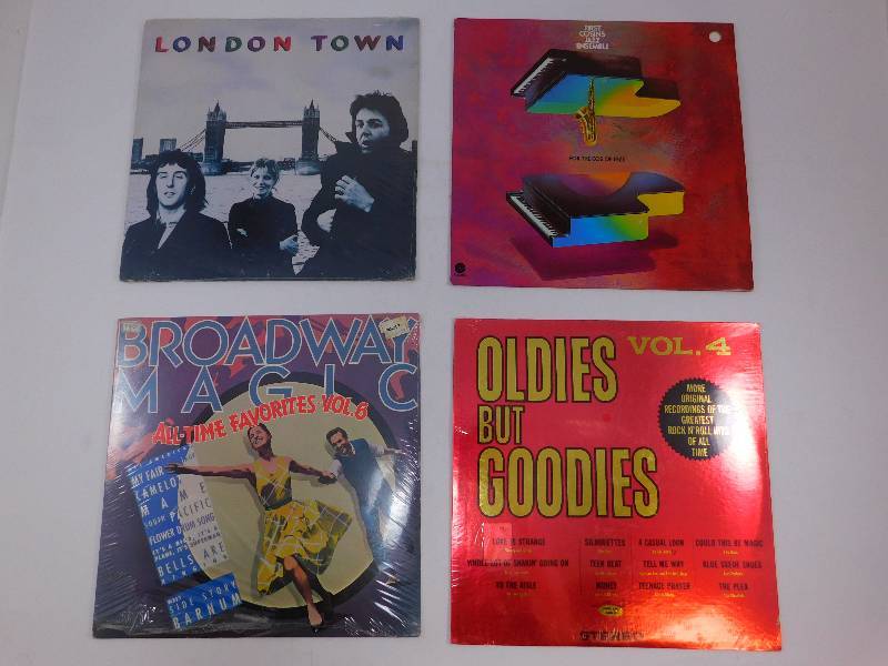 lot 38 image: Lot of 4 Albums