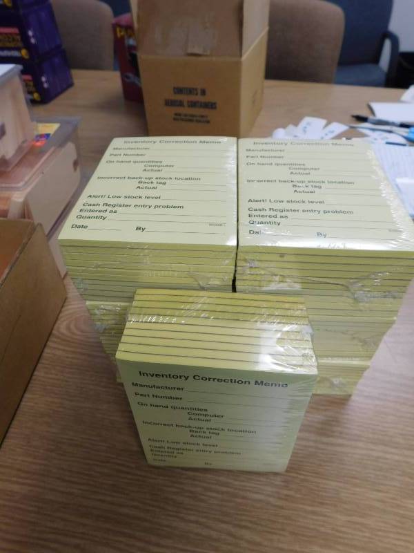 lot 35 image: 70 Inventory Correction Memo Pads