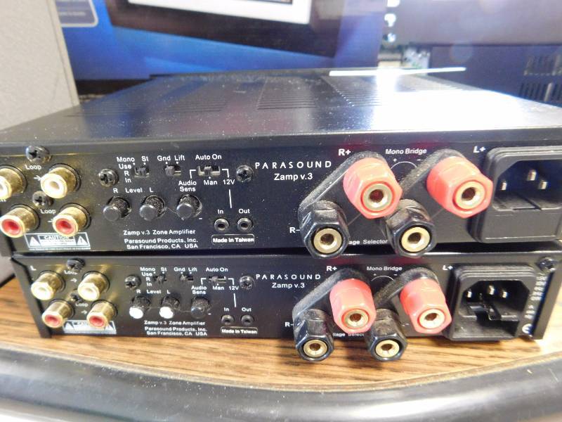 lot 99 image: Two Parasound Zamp V.3 Zone Amplifiers