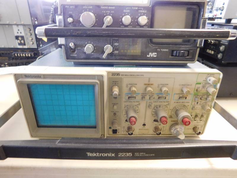 lot 132 image: JVC AMFM RadioTV and Techtronix Oscilloscope