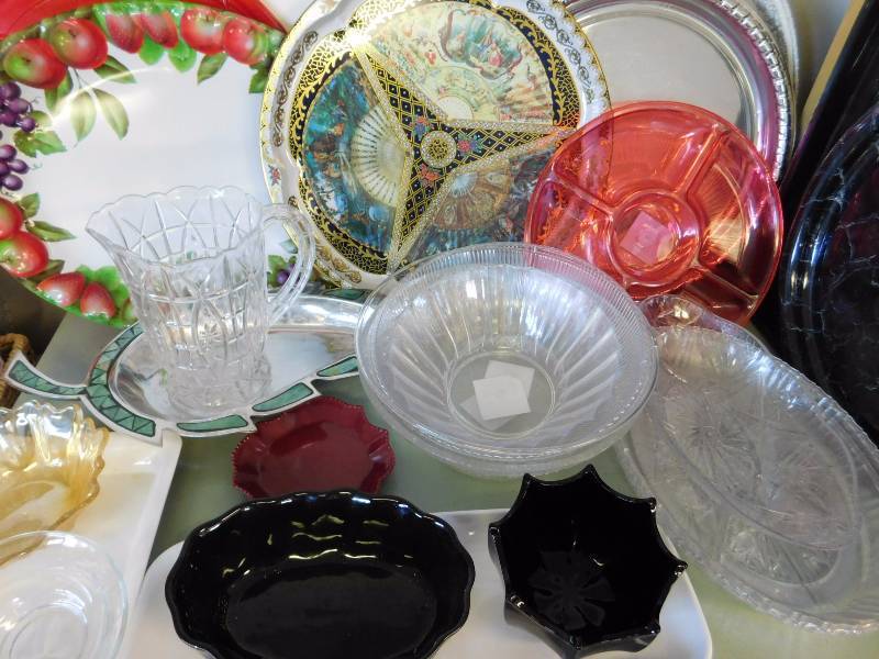 lot 149 image: Misc Lot of Plastice Serving Trays, 14 Glass Mikasa Relish Tray