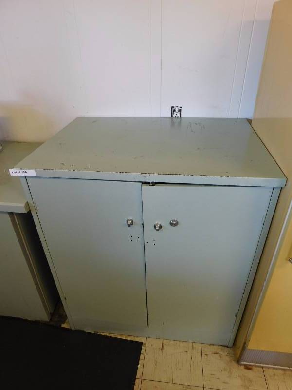 lot 152 image: Metal Storage Cabinet - 36(w) x 42 (l) x 25 12 (d)