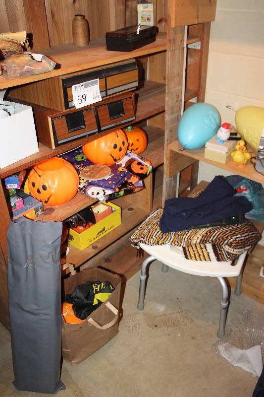 lot 59 image: Halloween, Easter, And More Holiday Decorations
