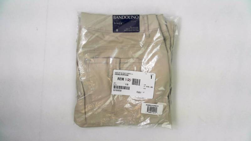 lot 1100 image: Womens BANDOLINO WM BRADY SKIMMER Cream Capris Shorts - Size 8