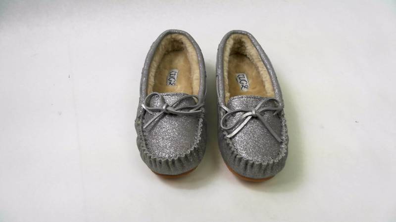 lot 1347 image: Womens Lugz WM Laurel Spark Silver Slip On Moccasins  Moccasin Shoes  Slippers - Size 7