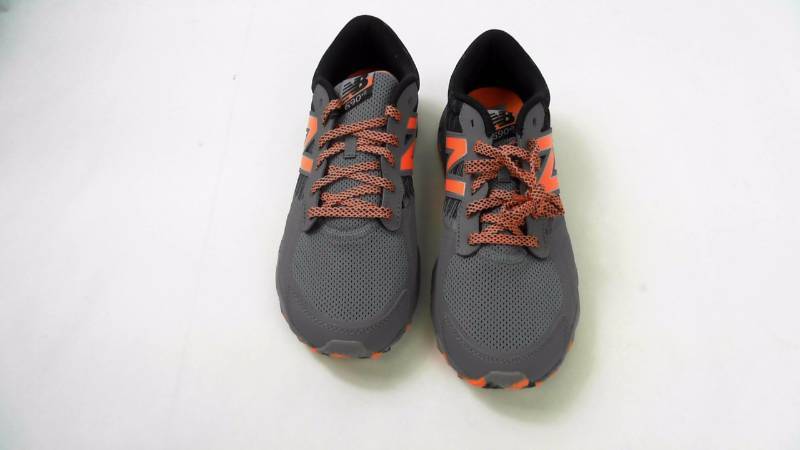 lot 1190 image: Girls  Kids New Balance NB Kids GS 690v2 Trail Running Shoes Gray-Black - Size 7