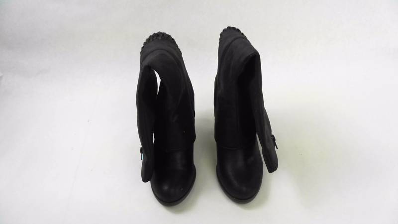 lot 1239 image: Womens Fergalicious WM LAUNDRY Boot  Boots Black - Size 7
