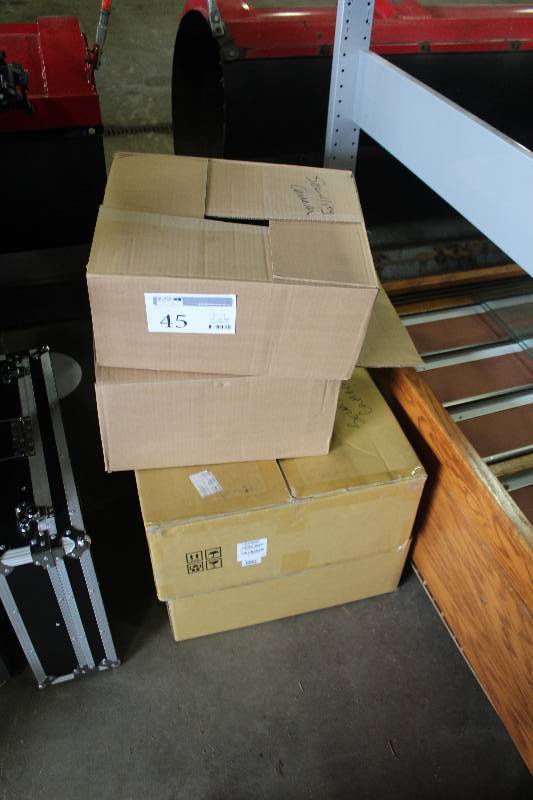 lot 45 image: Lot of (4) Security Cameras