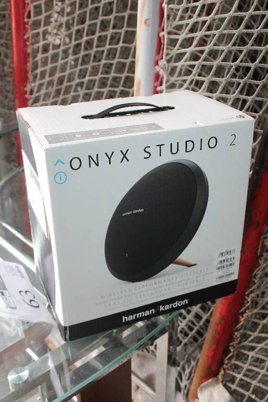 lot 79 image: Harmon-Kardon Portable Wireless Onyx Studio 2 Speaker